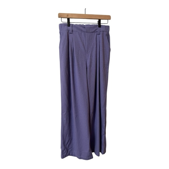 Halara Waffle Wide-Leg Pants Womens Medium Petite Purple Flex Stretch Active NEW - Picture 1 of 4